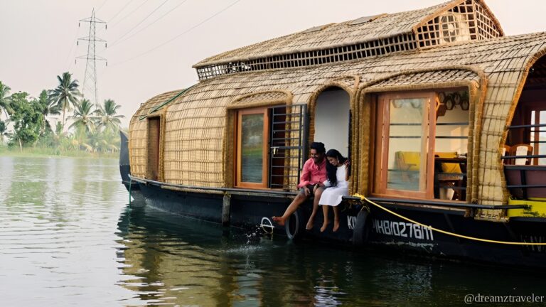 kerala-house-boat-back-waters